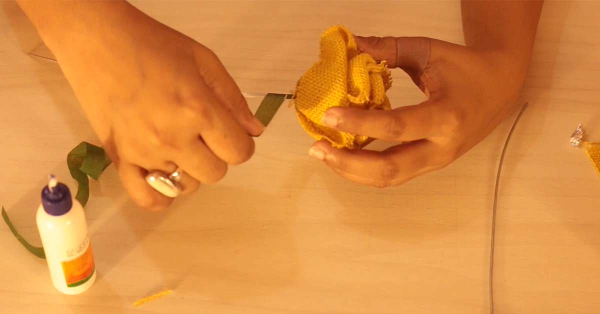 DIY Faux Flowers And Vase Decor