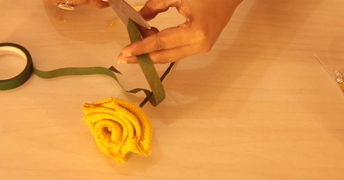 DIY Faux Flowers And Vase Decor