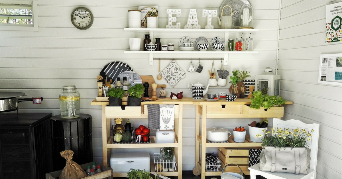 let your kitchen cook with colour